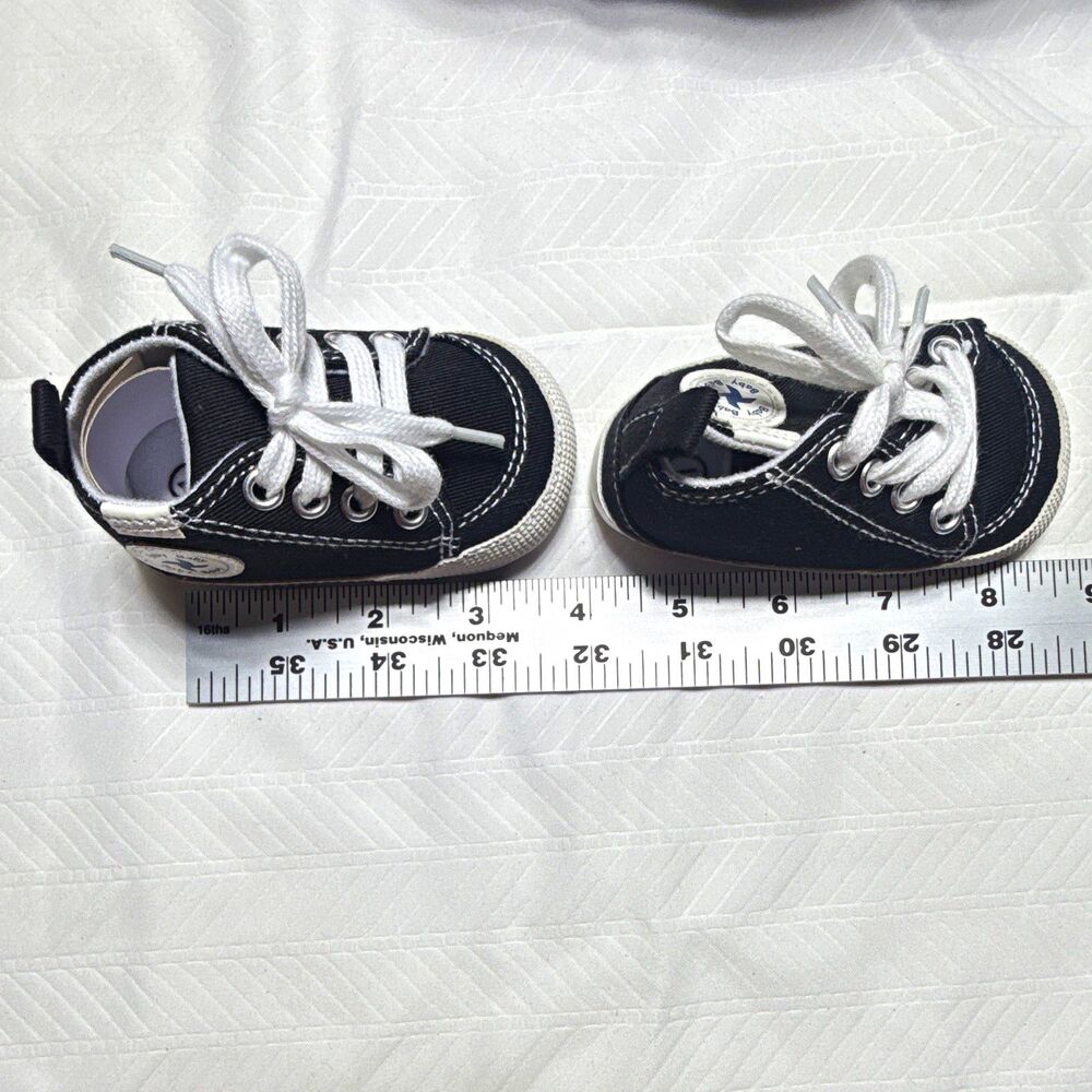 Baby Baby Canvas Lace-Up Low Top Soft Sole Sneaker Black/White Newborn